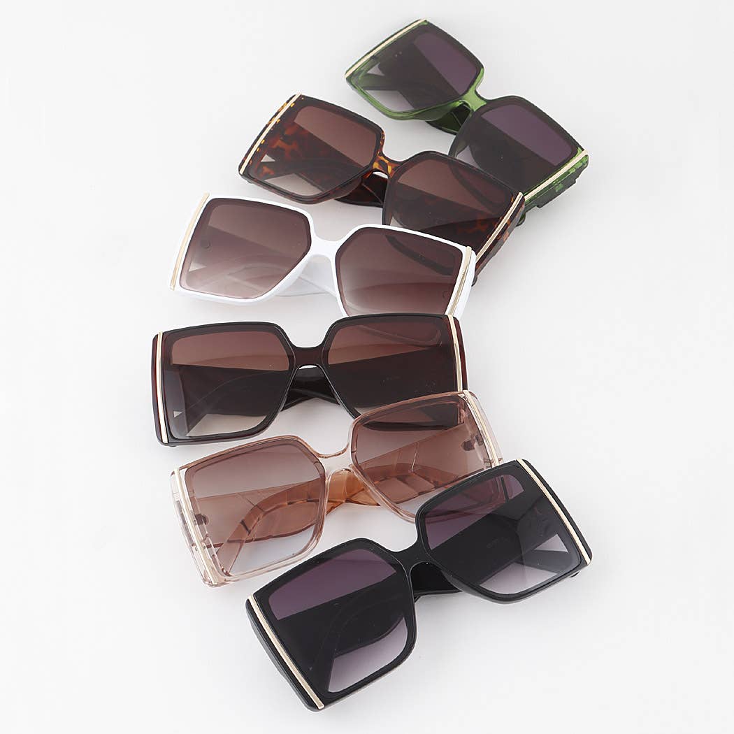 Modern Stripe Box Sunglasses: Mix Color