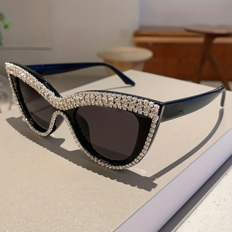 Luxury Cat Eye Fashion Sunglasses For Women Men Sparkling Rhinestone Glasses