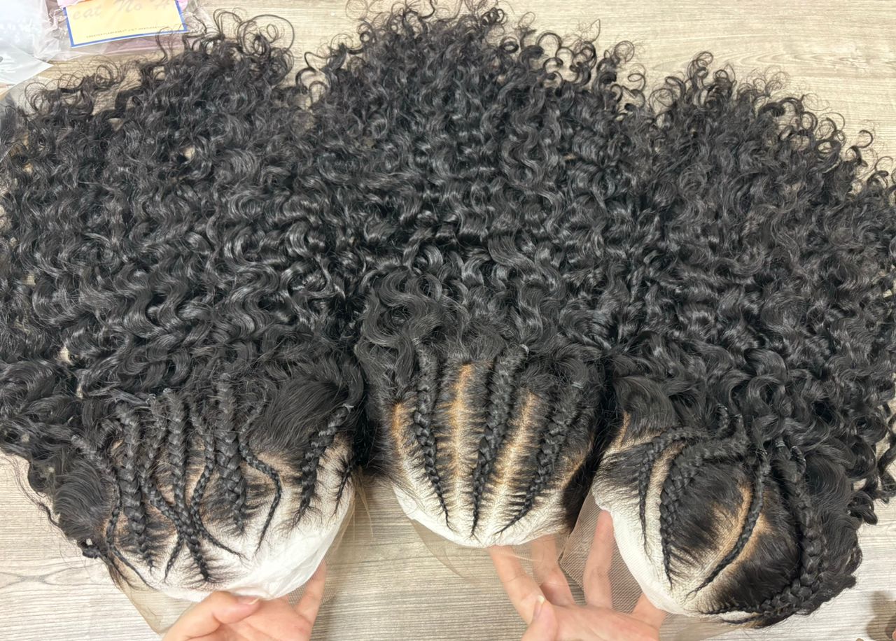 20' 13x6 Glueless Pre-braided Curly Wig